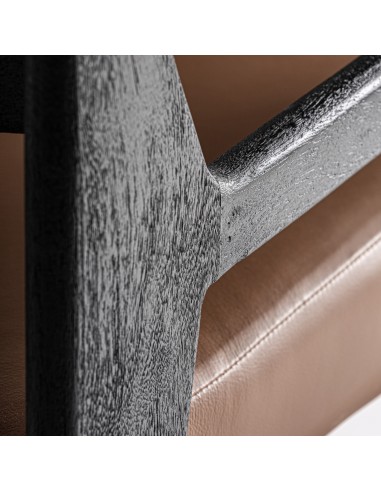 Sillón beslon en Acacia Negra y Cuero Marrón –...