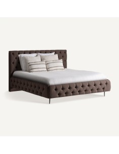 Cama Oslo Tapizada en Terciopelo Marrón con Cabecero...