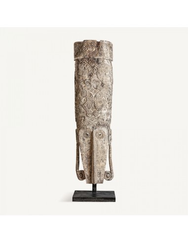 Escultura pie