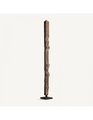 Escultura pie