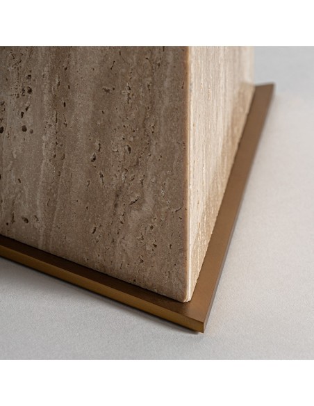 Lámpara de pie Tetbury de Vical Home – lámpara art déco en mármol beige, metal dorado y bouclé