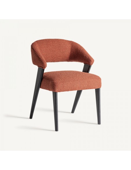 Silla Veney de Vical en Poliéster Rojo con Madera de Roble Negra y Caucho – Estilo Contemporáneo