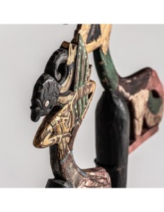 Figura decorativa j/2 2