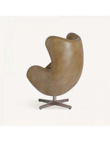 Sillón Elkins de VICAL: diseño tipo Egg en piel marrón, ideal para realzar la decoración moderna de tu hogar."