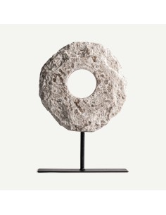 Figura Decorativa de Piedra Blanca y Hierro Negro – VICAL...