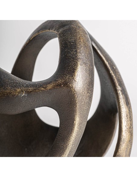 Figura Decorativa en Resina Negra – Vical Home Diseño Contemporáneo Compacto