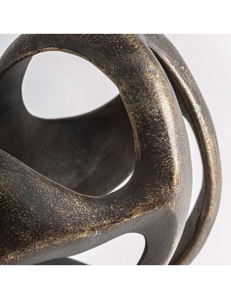 Figura Decorativa en Resina Negra – Vical Home Diseño Contemporáneo Compacto