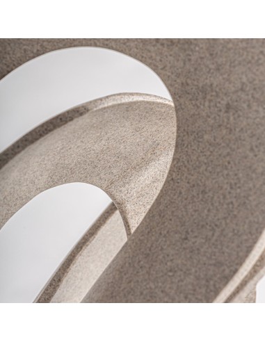 Figura Decorativa en Resina Negra – Vical Home...