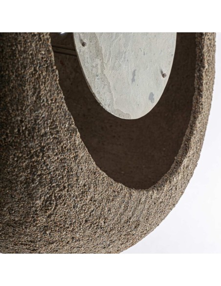 Aplique Wisha de Cemento, Papel Maché y Piedra Beige – Vical Home