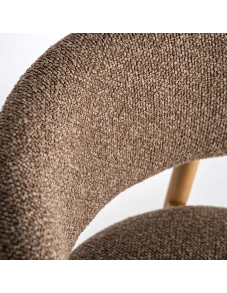 Silla Tapizada Vical Home – Poliéter Topo y Madera de Arce Marrón