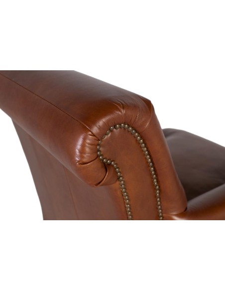 Sillón en Piel Marrón Giner y Colomer – Estilo Clásico y Confort Atemporal