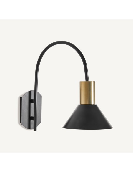 Aplique Seb de estilo art déco en hierro negro y dorado, diseño elegante de pared con medidas 42x19x35 cm.