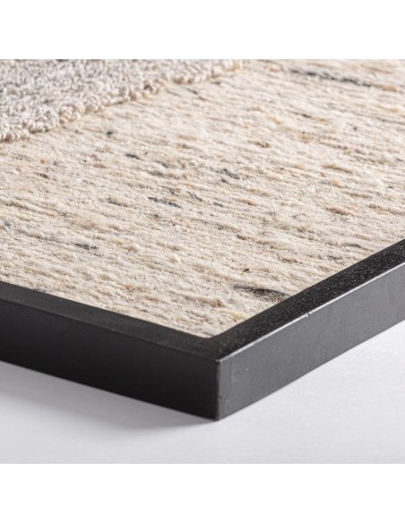 Cuadro Urzuri en yute y algodón con marco de madera de mango – Vical Home | 120x4x150 cm