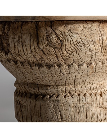 Mesa auxiliar surt besakoa