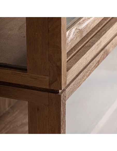 Vitrina Broich Vical Home de Estilo Colonial en Madera de Teka y Vidrio