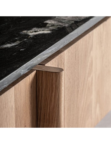Mueble TV Nara Vical Home de Roble y Mármol Negro – Diseño Contemporáneo 240 cm