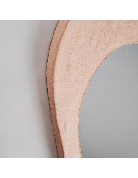 Espejo Budel Vical Home en Resina Rosa – Diseño Contemporáneo