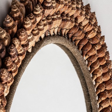 Espejo Caracolas de Vical Home en madera y...