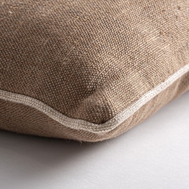 Cojín Nahia en lino marrón con fibra natural –...
