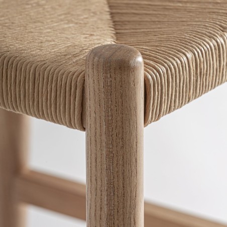 Taburete alto de madera y fibra natural Jaleha de Vical Home – Estilo boho para barra de cocina